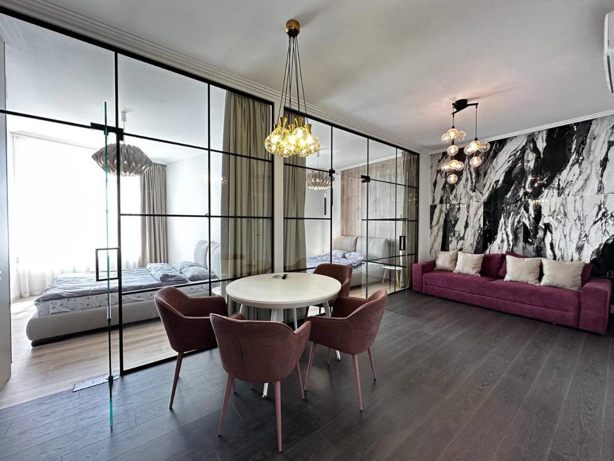 אודסה Sea Symphony 3-Bedrooms Lux Apartment מראה חיצוני תמונה