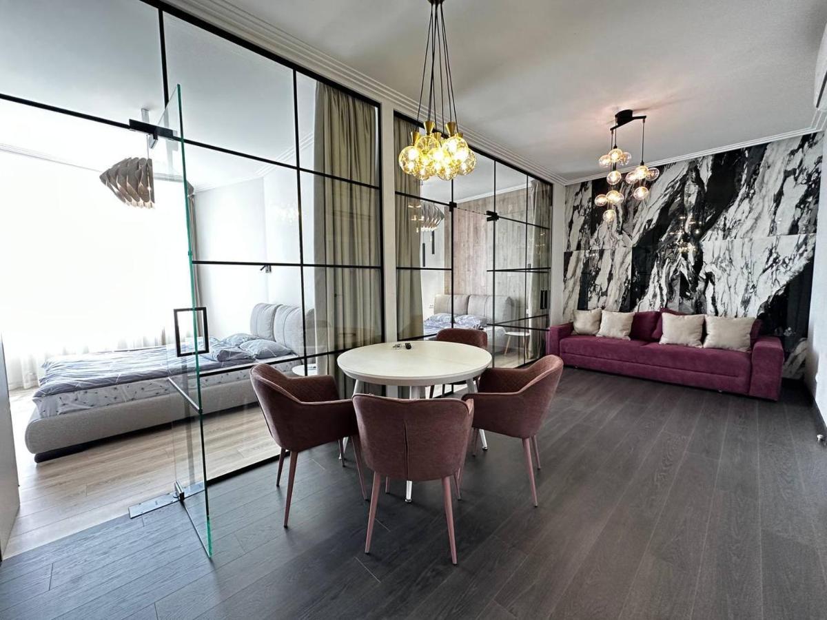 אודסה Sea Symphony 3-Bedrooms Lux Apartment מראה חיצוני תמונה