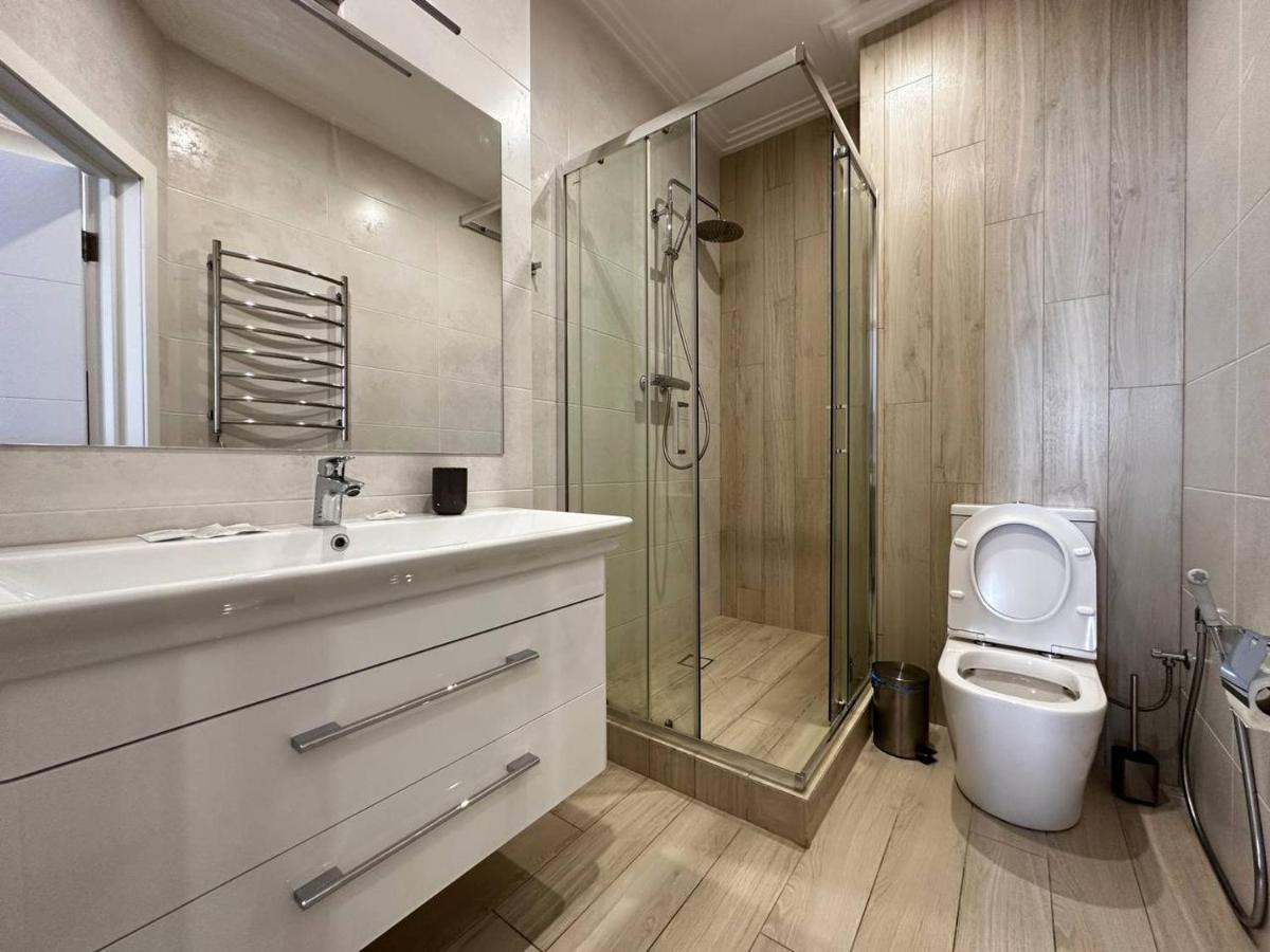 אודסה Sea Symphony 3-Bedrooms Lux Apartment מראה חיצוני תמונה