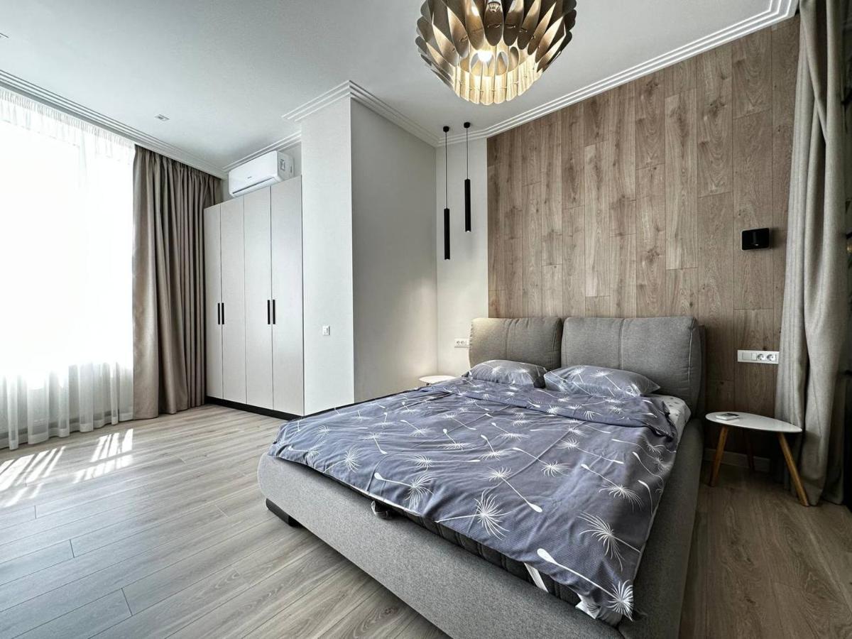 אודסה Sea Symphony 3-Bedrooms Lux Apartment מראה חיצוני תמונה